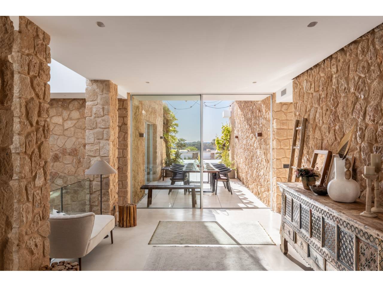 casa-unifamiliar en sant-josep-de-sa-talaia · cala-bou 4990000.00€