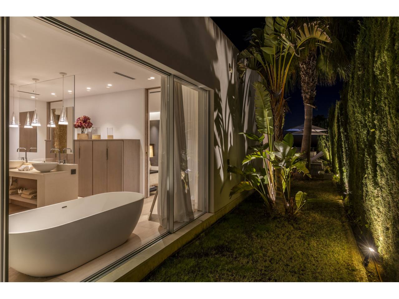 casa-unifamiliar en sant-josep-de-sa-talaia · cala-bou 4990000.00€