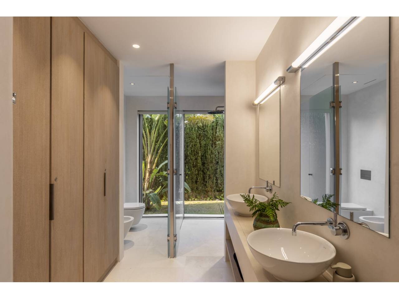 casa-unifamiliar en sant-josep-de-sa-talaia · cala-bou 4990000.00€