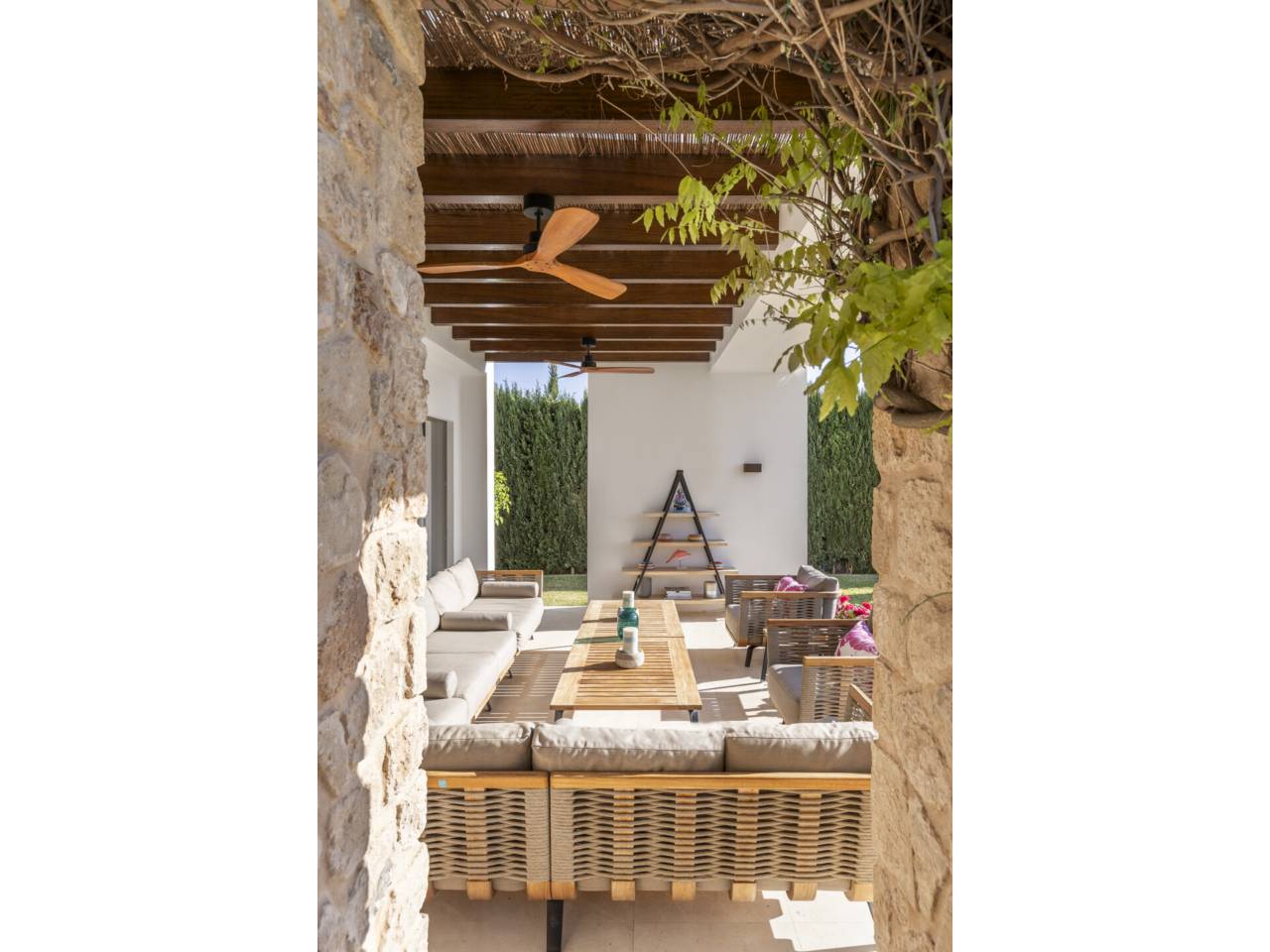 casa-unifamiliar en sant-josep-de-sa-talaia · cala-bou 4990000.00€