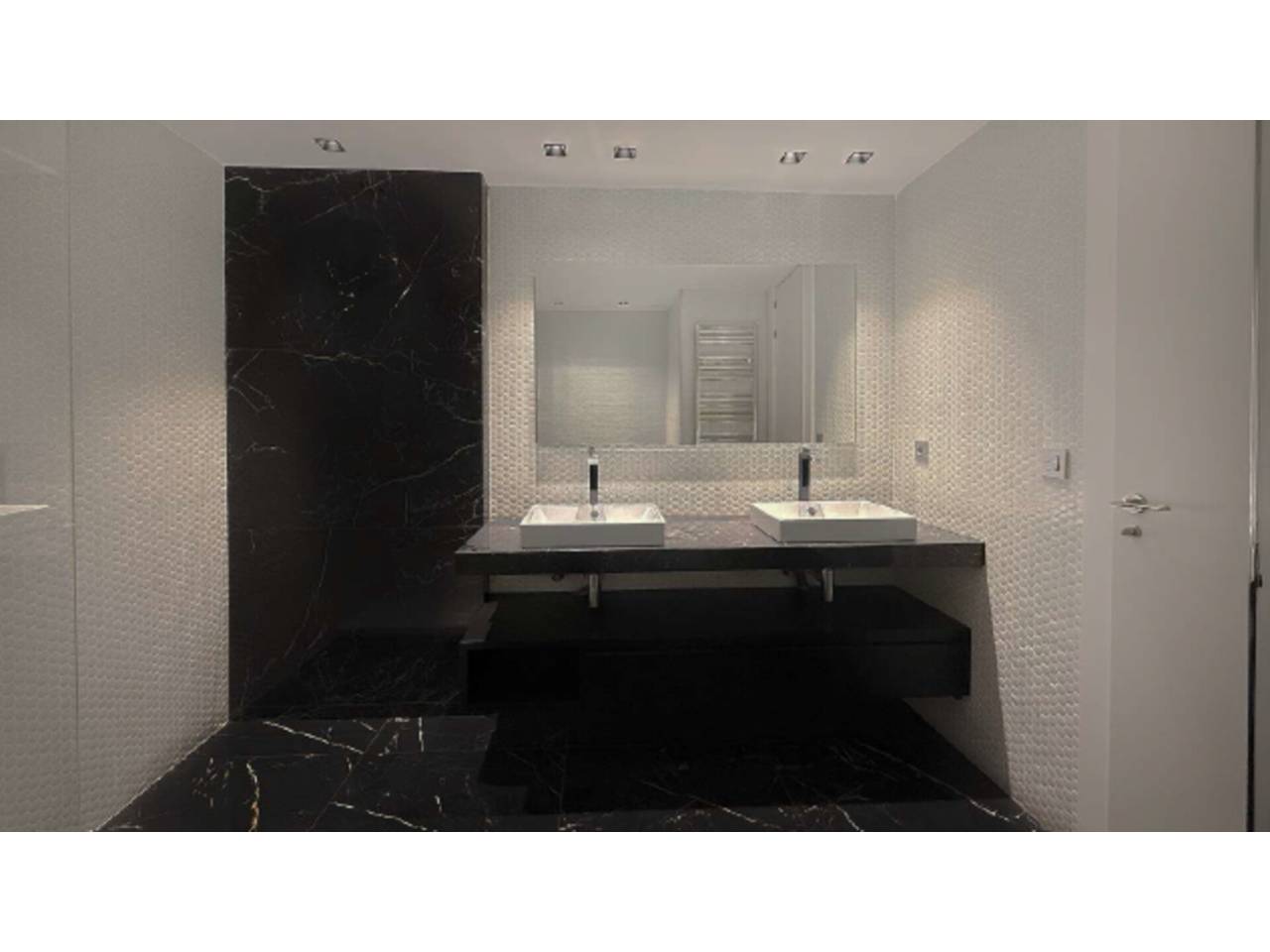 pisos en madrid-capital · recoletos 2100000.00€