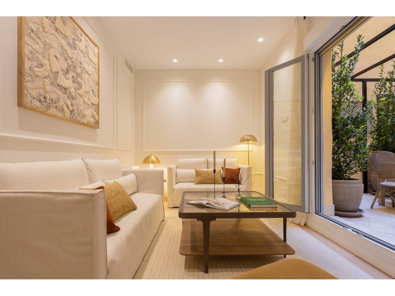 pisos en madrid-capital · castellana 7850000.00€