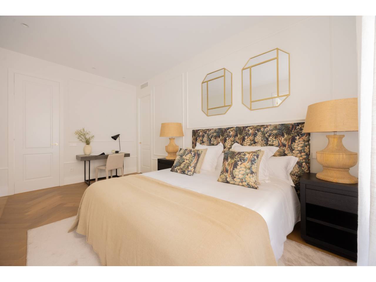 pisos en madrid-capital · castellana 7850000.00€