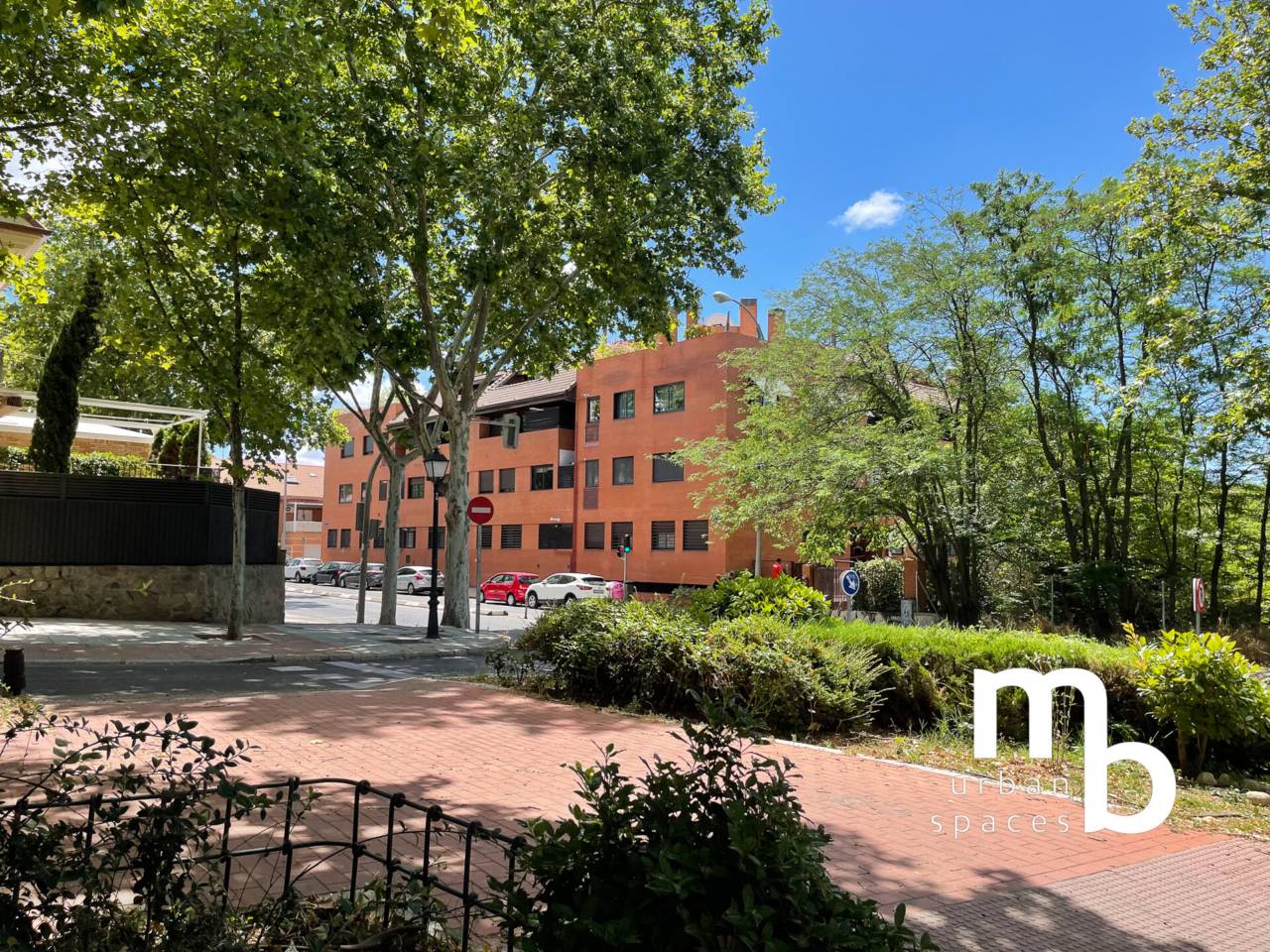 pisos en madrid-capital · aravaca 730000.00€