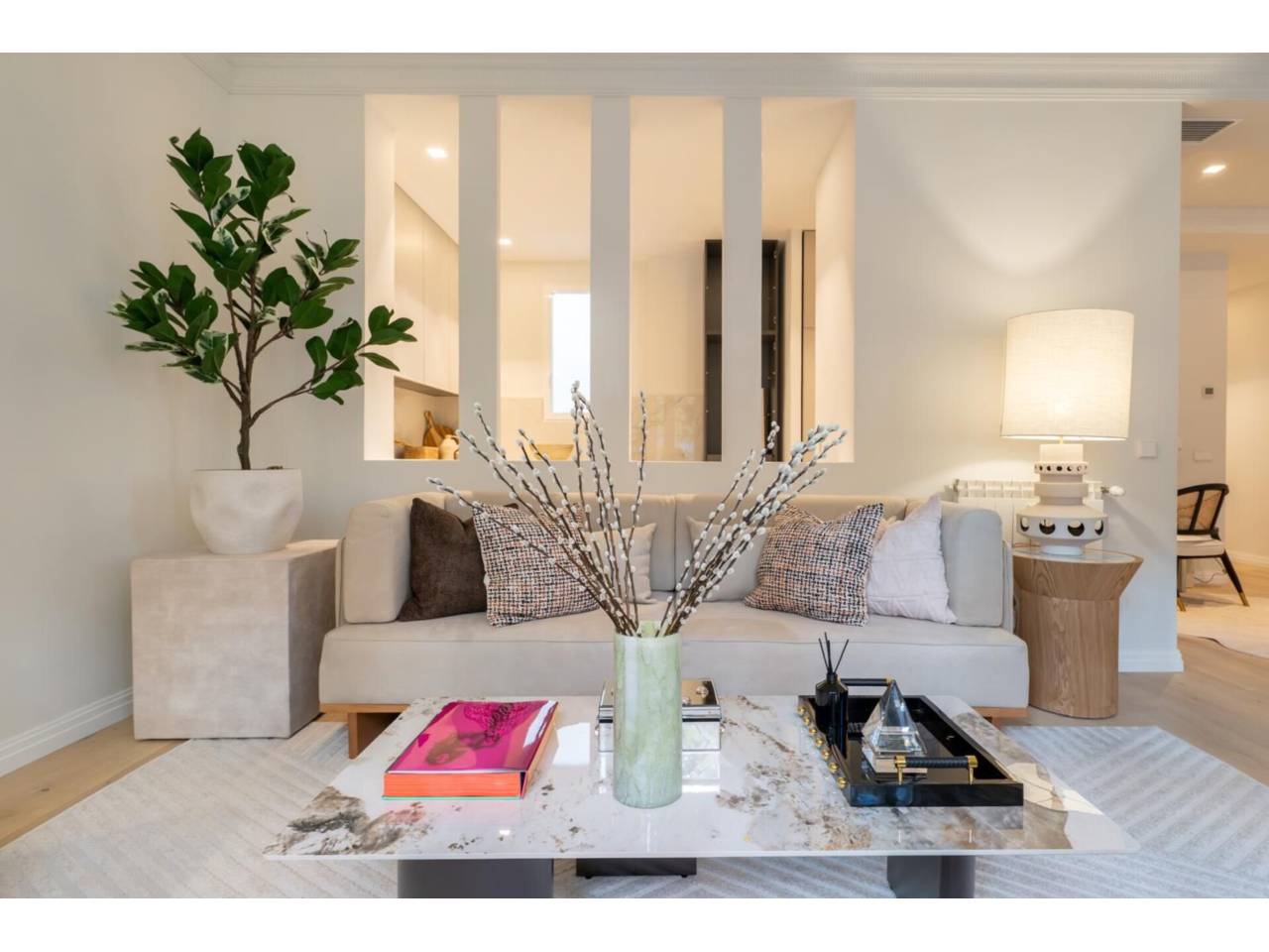 pisos en madrid-capital · almagro 1390000.00€