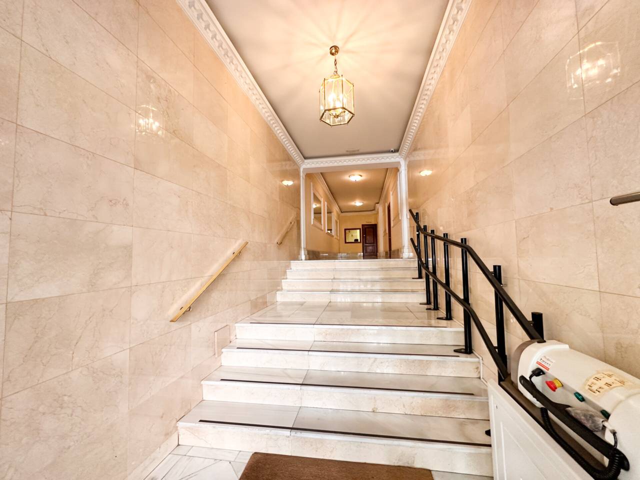 pisos en madrid-capital · goya 1900000.00€