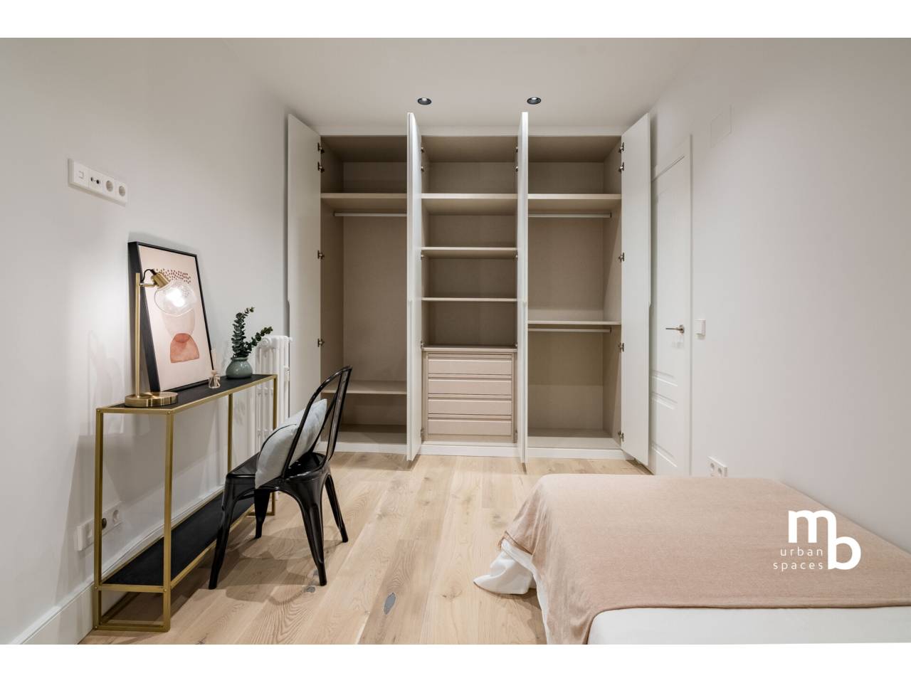 pisos en madrid-capital · universidad-malasana 1350000.00€