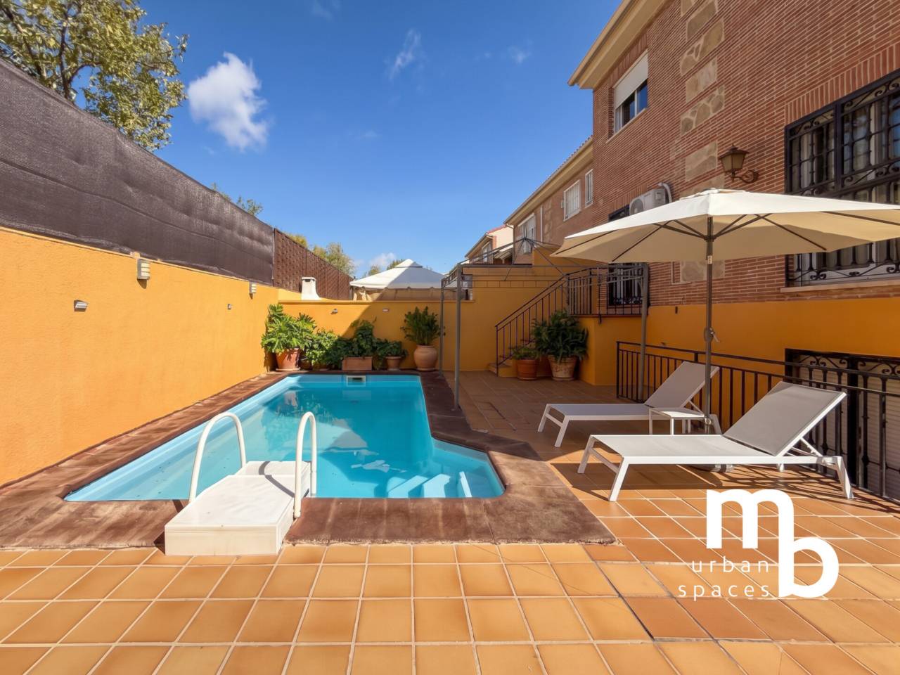 chalet-adosado en navalcarnero · navalcarnero 598000.00€