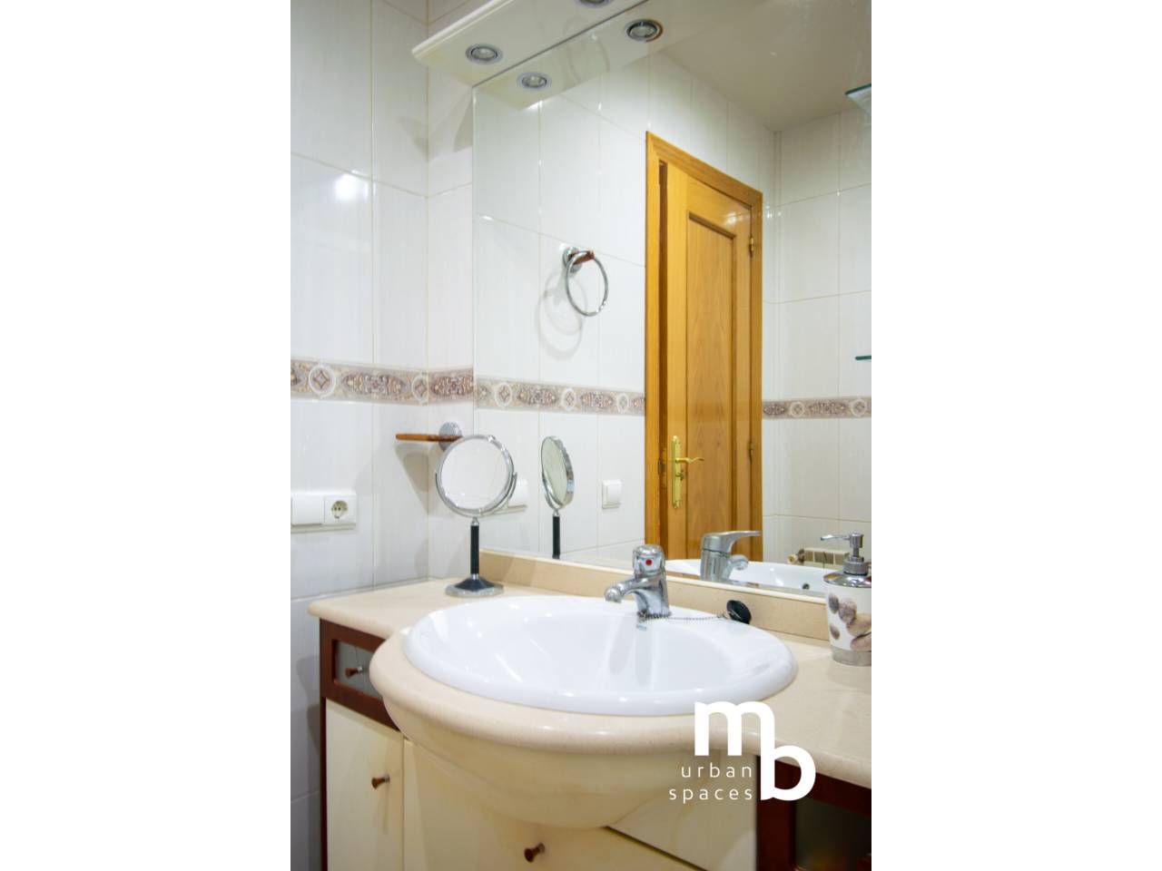 chalet-adosado en navalcarnero · navalcarnero 598000.00€