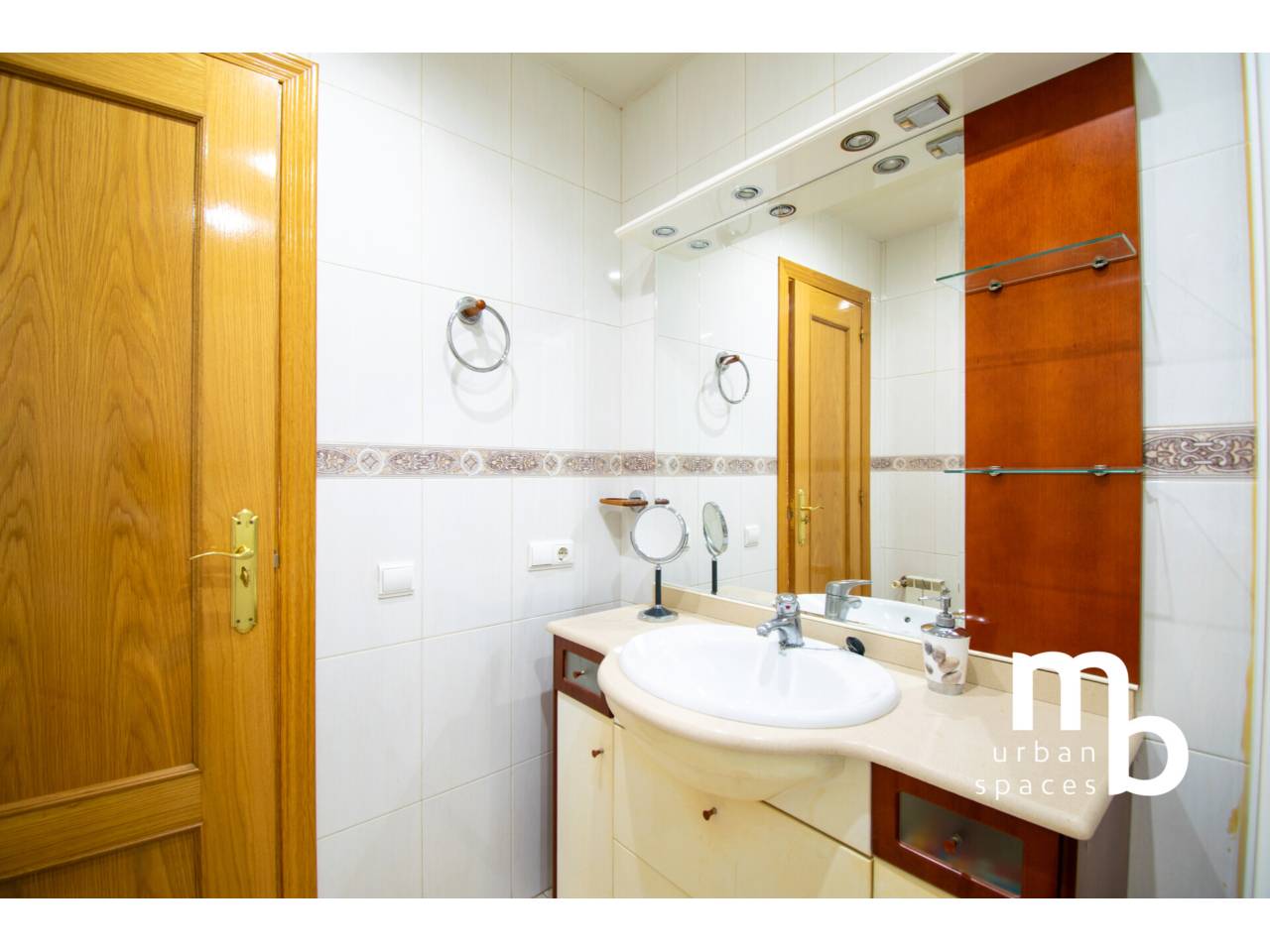 chalet-adosado en navalcarnero · navalcarnero 598000.00€