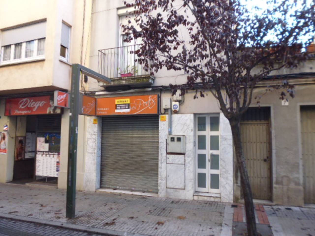 locales-comerciales en terrassa · ca-n'aurell 70000.00€