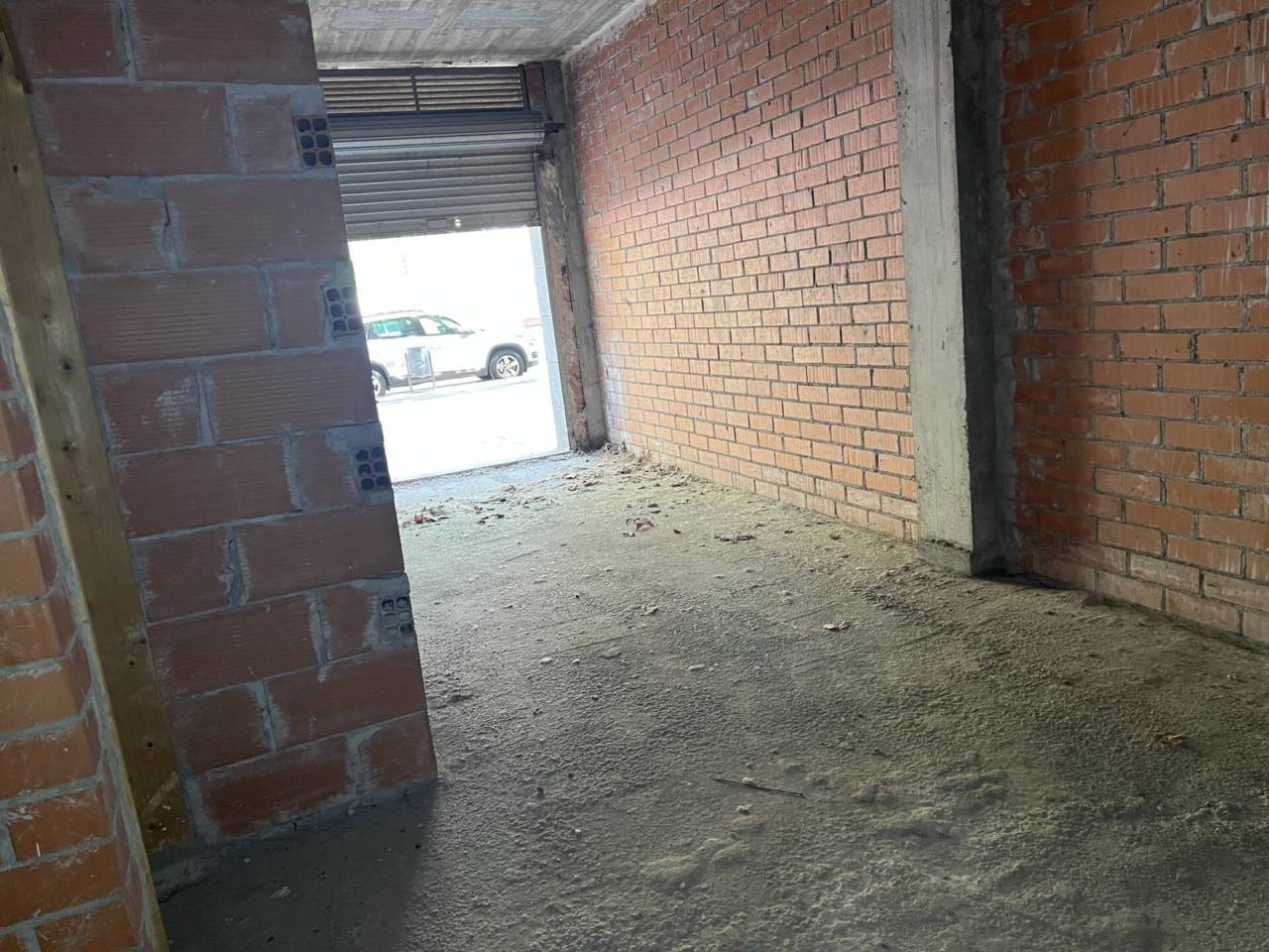 locales-comerciales en sabadell · eixample-sant-oleguer 36000.00€