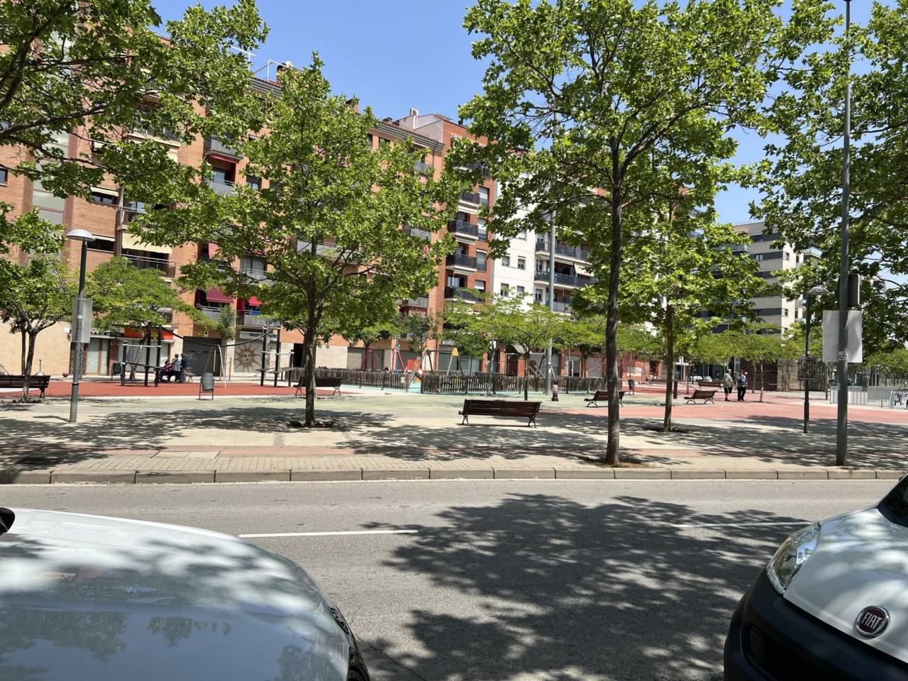 locales-comerciales en sabadell · eixample-sant-oleguer 36000.00€