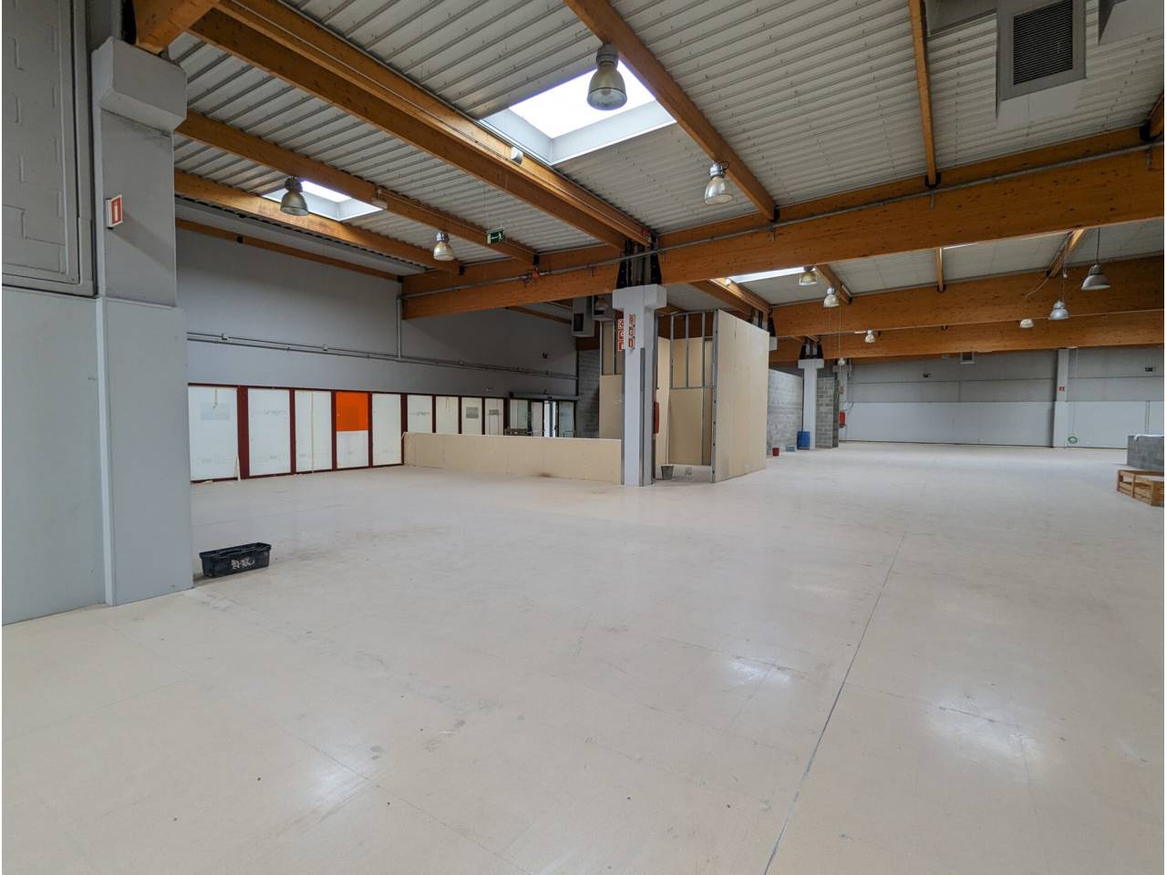 locales-comerciales en mollet-del-valles · plana-lledo-can-borrell-gallecs-lourdes 1575800.00€