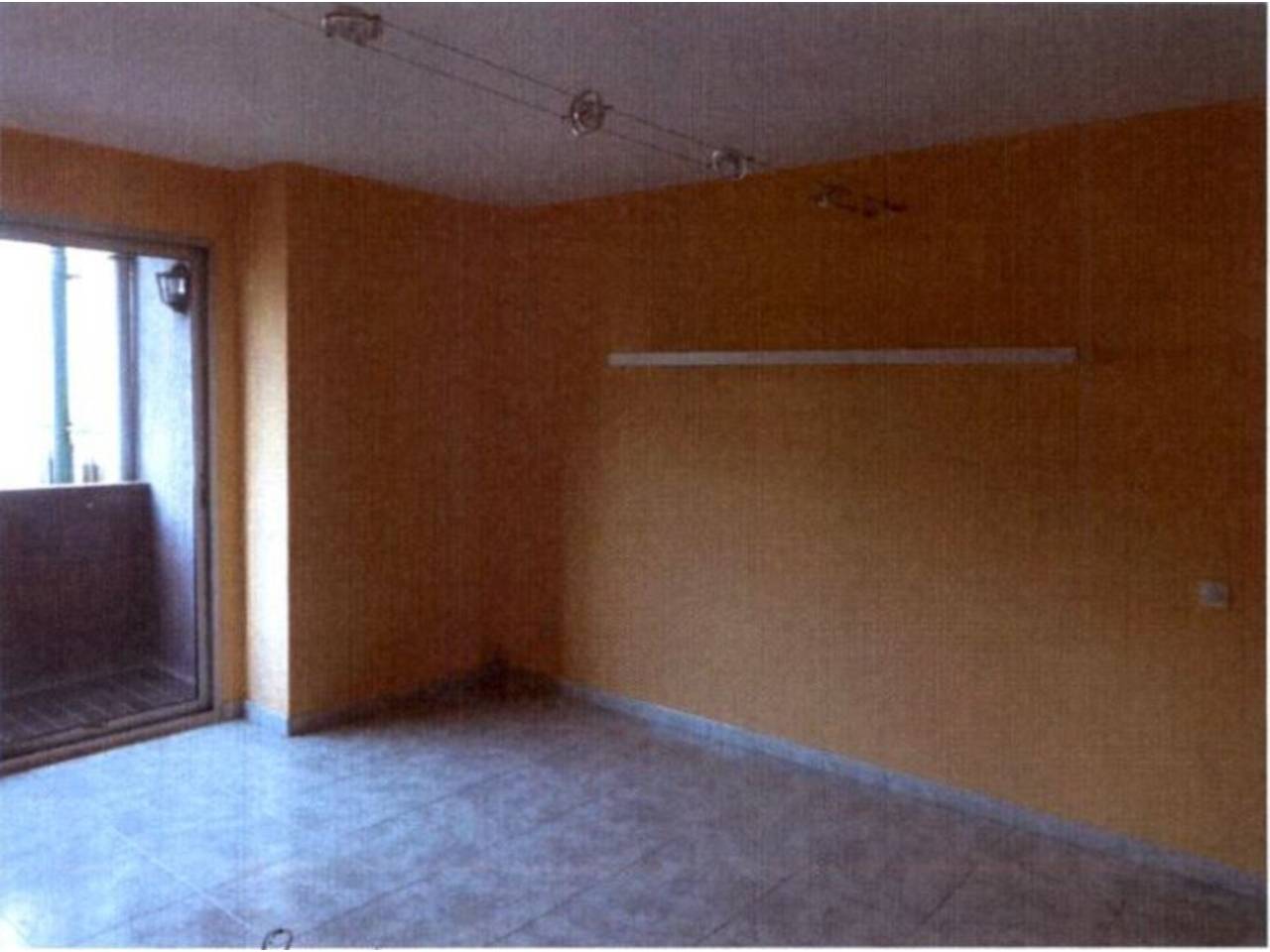 pisos en barcelona-capital · can-baro 176500.00€