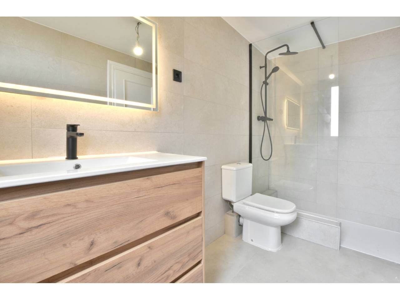 casas-adosadas en sant-quirze-del-valles · sant-quirze-del-valles 775000.00€