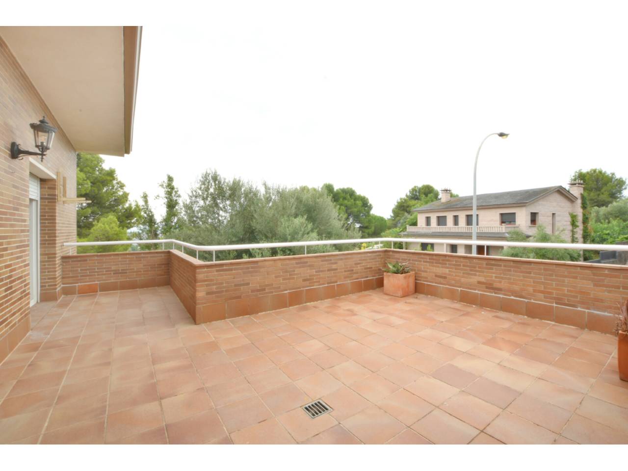 casas-adosadas en sant-quirze-del-valles · sant-quirze-del-valles 775000.00€