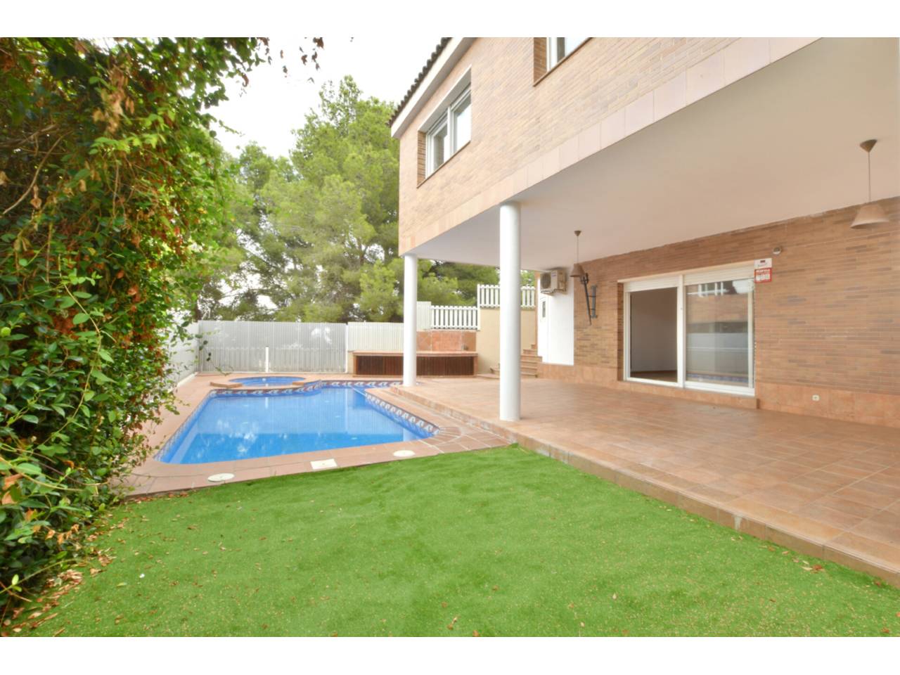 casas-adosadas en sant-quirze-del-valles · sant-quirze-del-valles 775000.00€