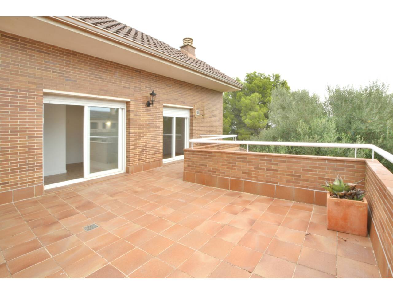 casas-adosadas en sant-quirze-del-valles · sant-quirze-del-valles 775000.00€