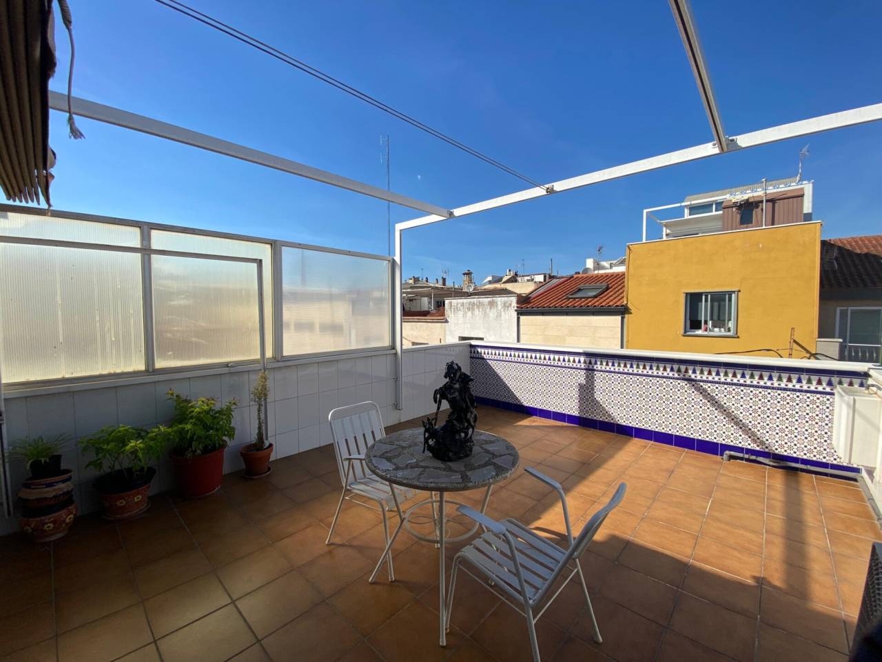 pisos en terrassa · les-arenes-can-montllor-la-gripia 192000.00€
