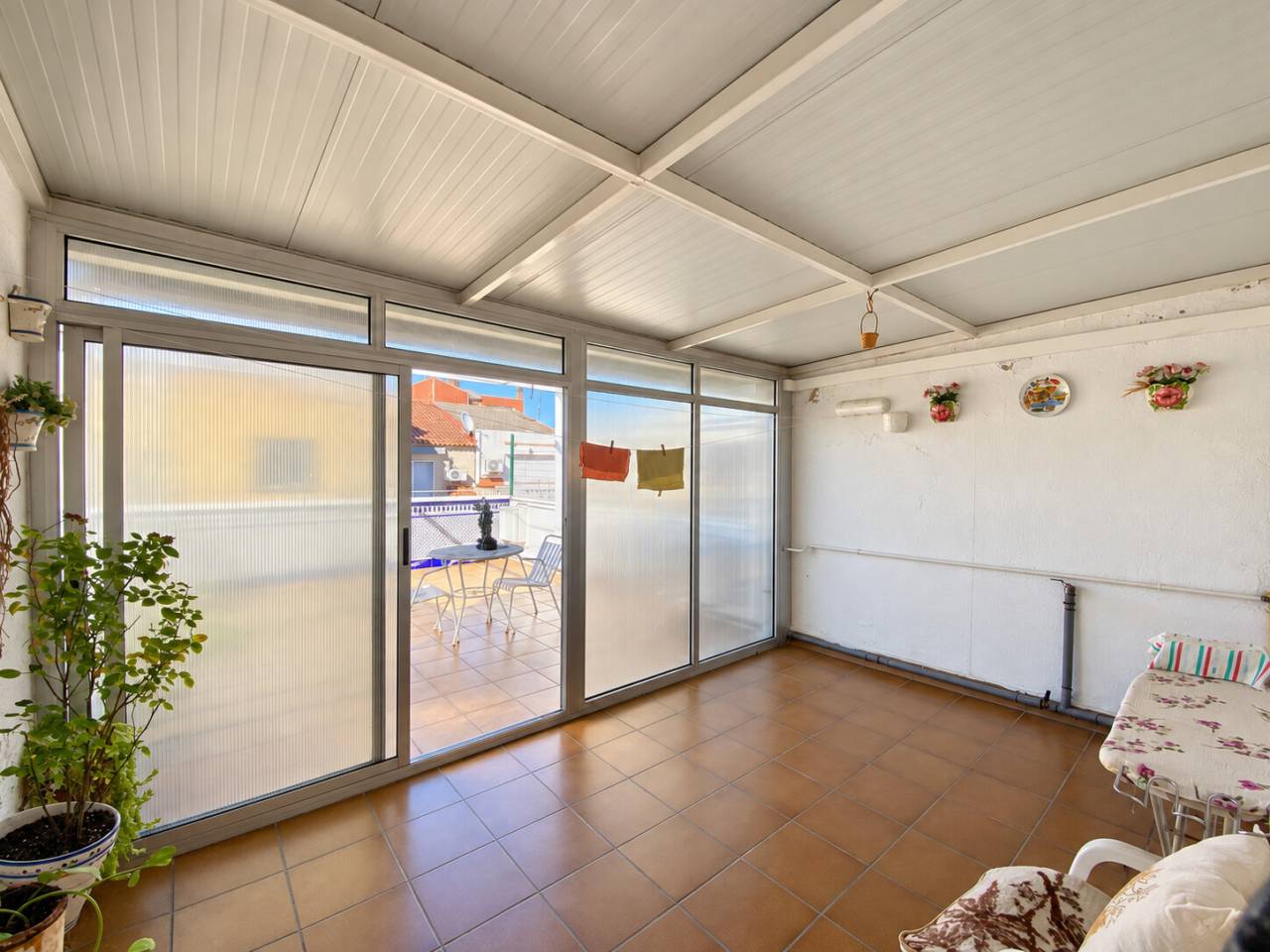 pisos en terrassa · les-arenes-can-montllor-la-gripia 192000.00€