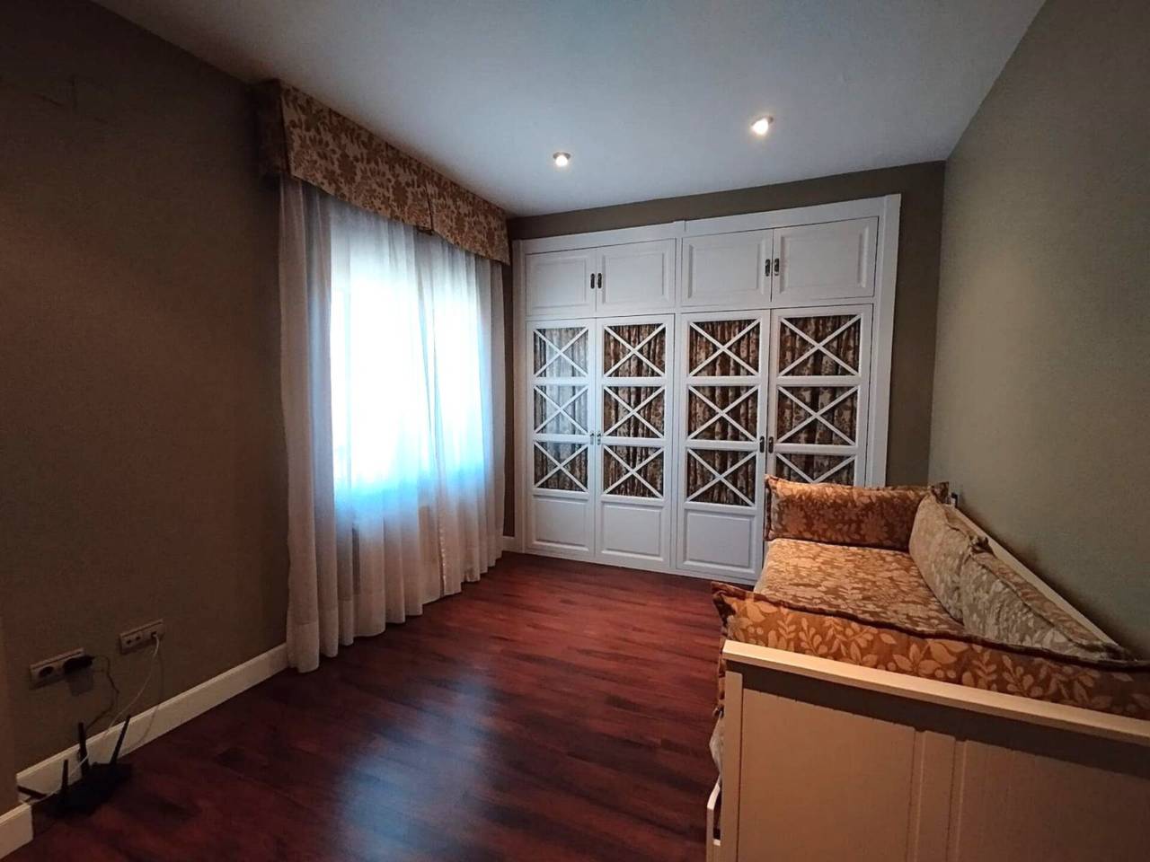 chalet en merida · reina-sofia-salesianos-bodegones 650000.00€