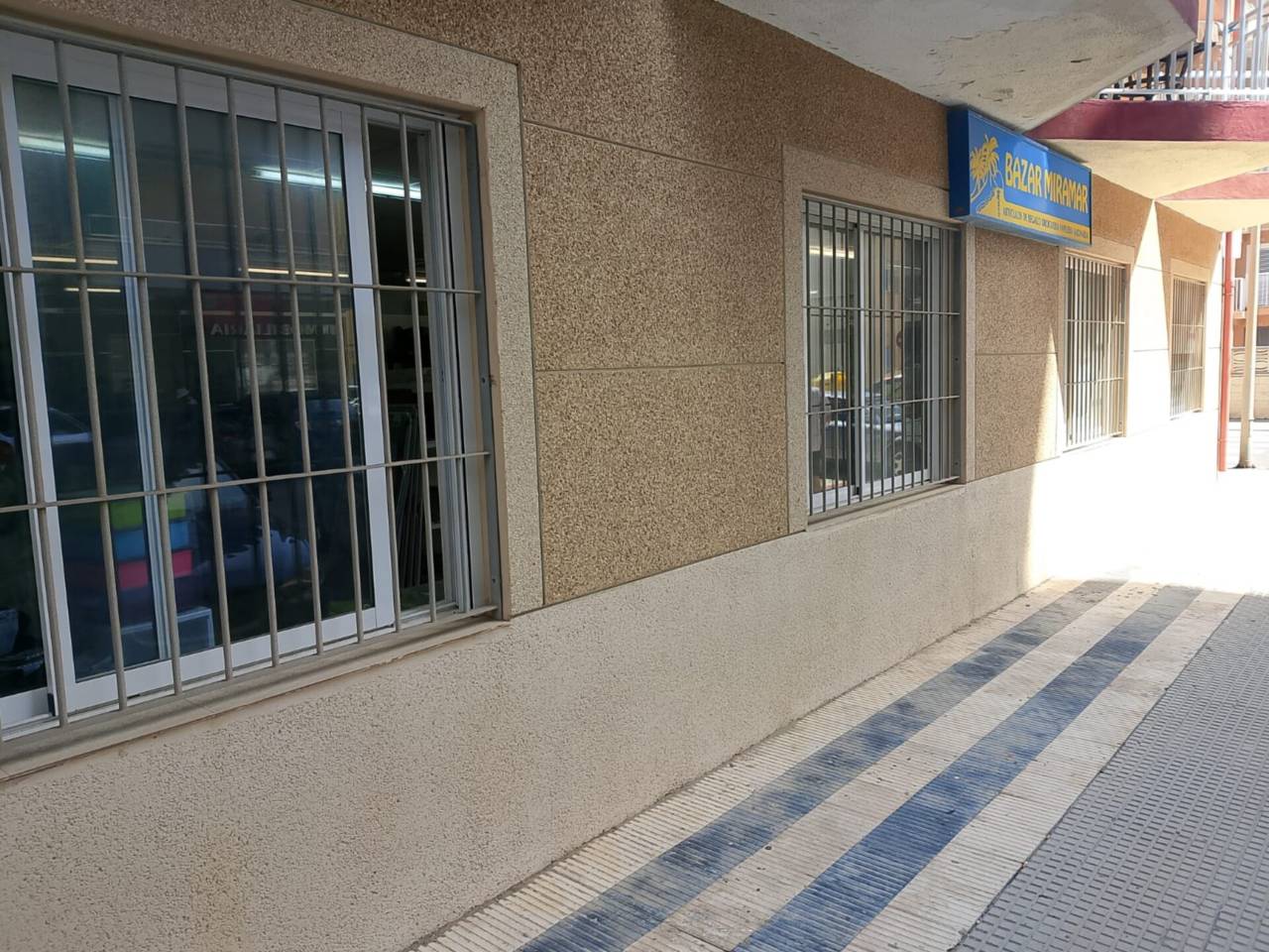 locales-comerciales en miramar · miramar 200000.00€