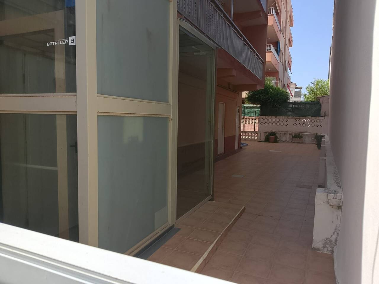 locales-comerciales en miramar · miramar 200000.00€