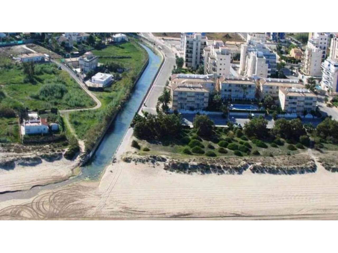 solar en piles · piles 1300000.00€