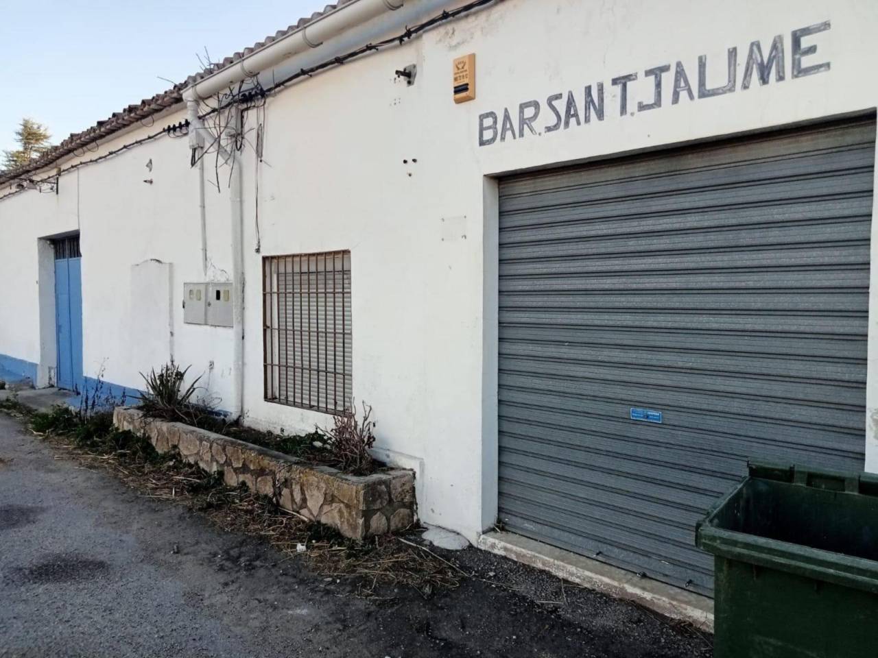 locales-comerciales en oliva · oliva-nova 105000.00€