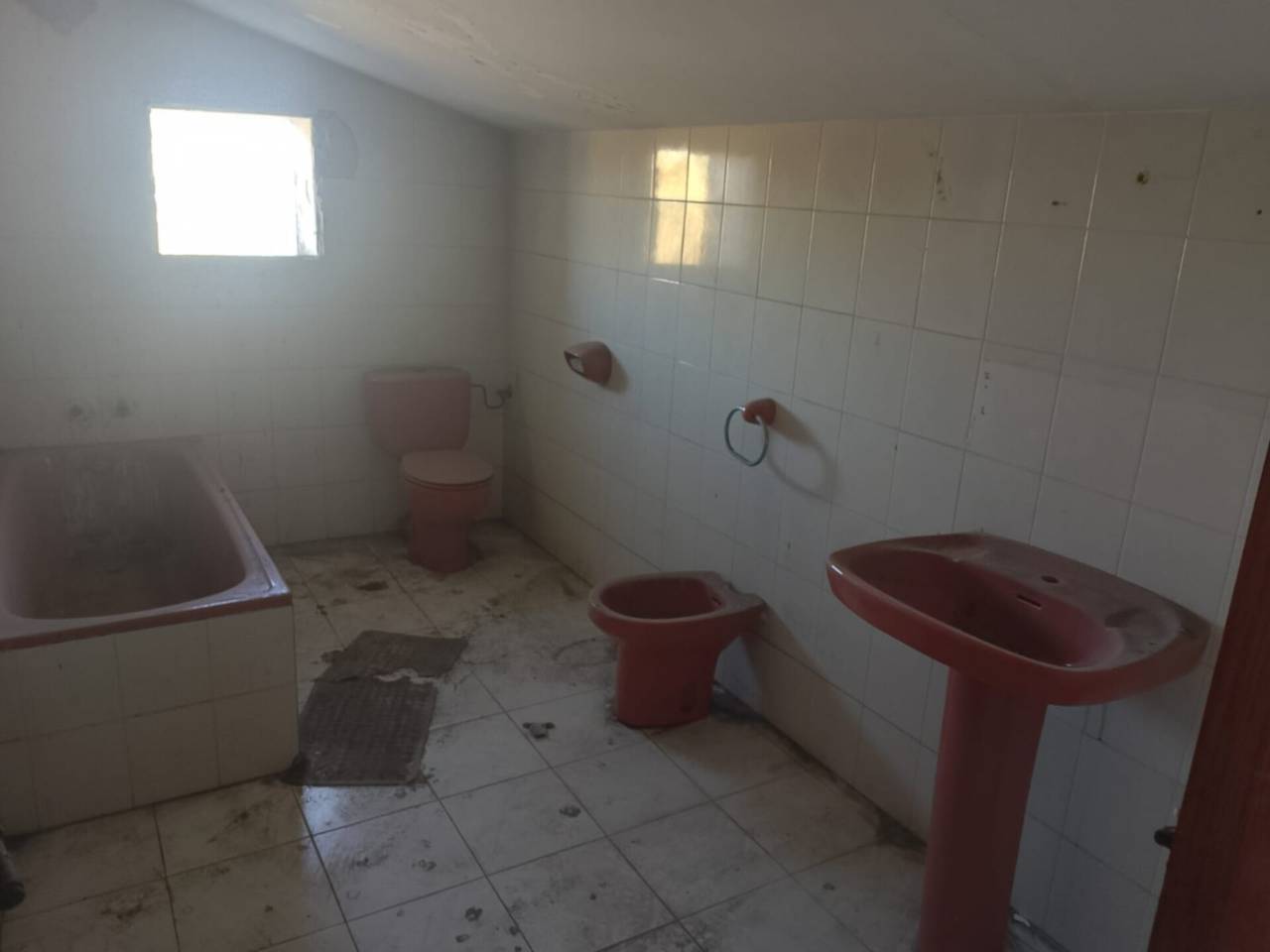 locales-comerciales en oliva · oliva-nova 105000.00€