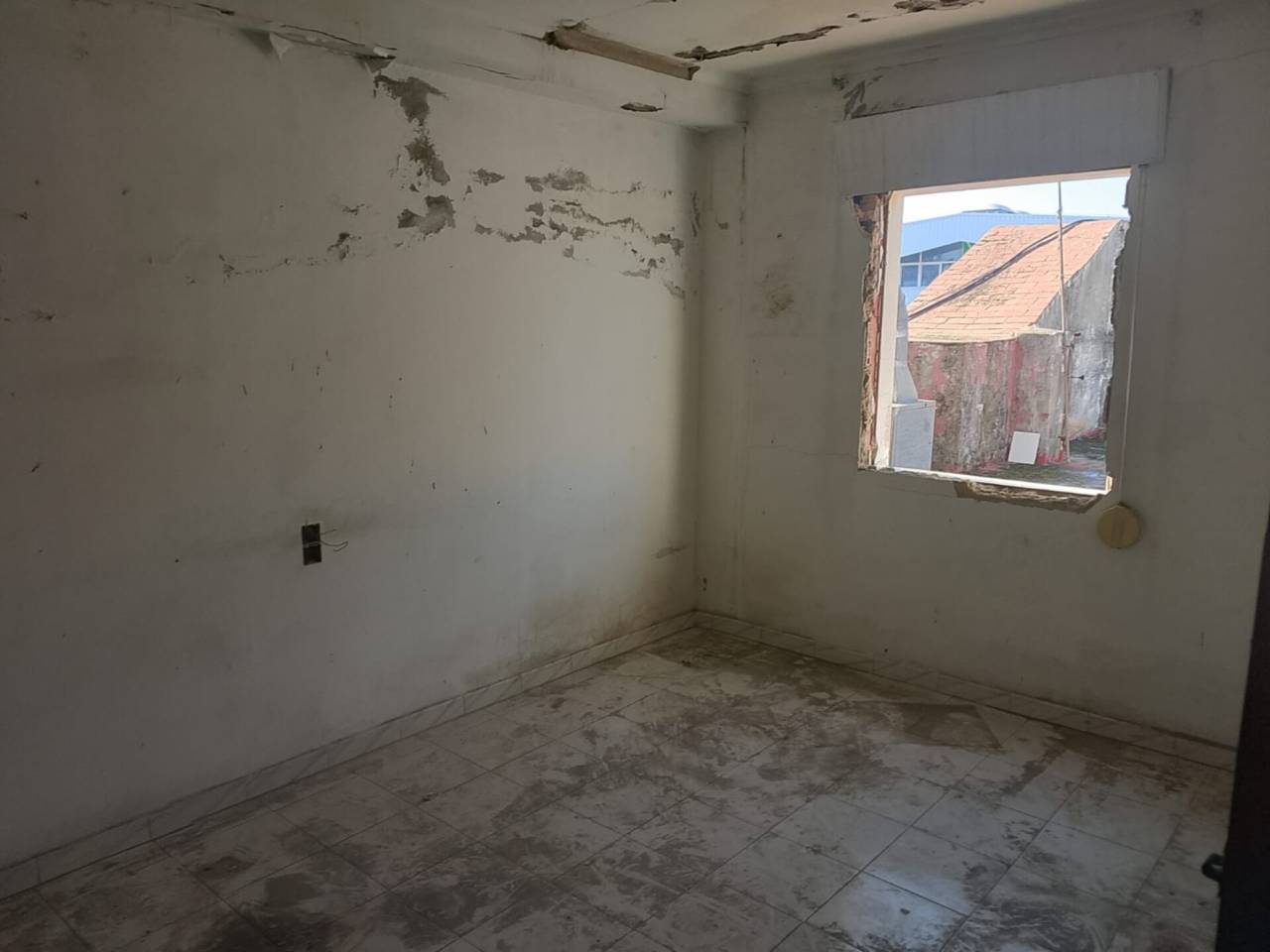 locales-comerciales en oliva · oliva-nova 105000.00€