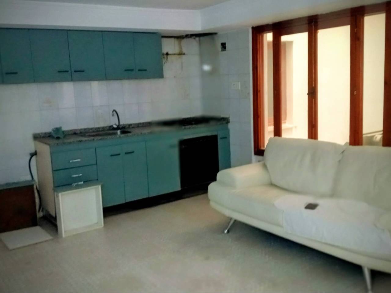 locales-comerciales en oliva · nucli-urba 58000.00€