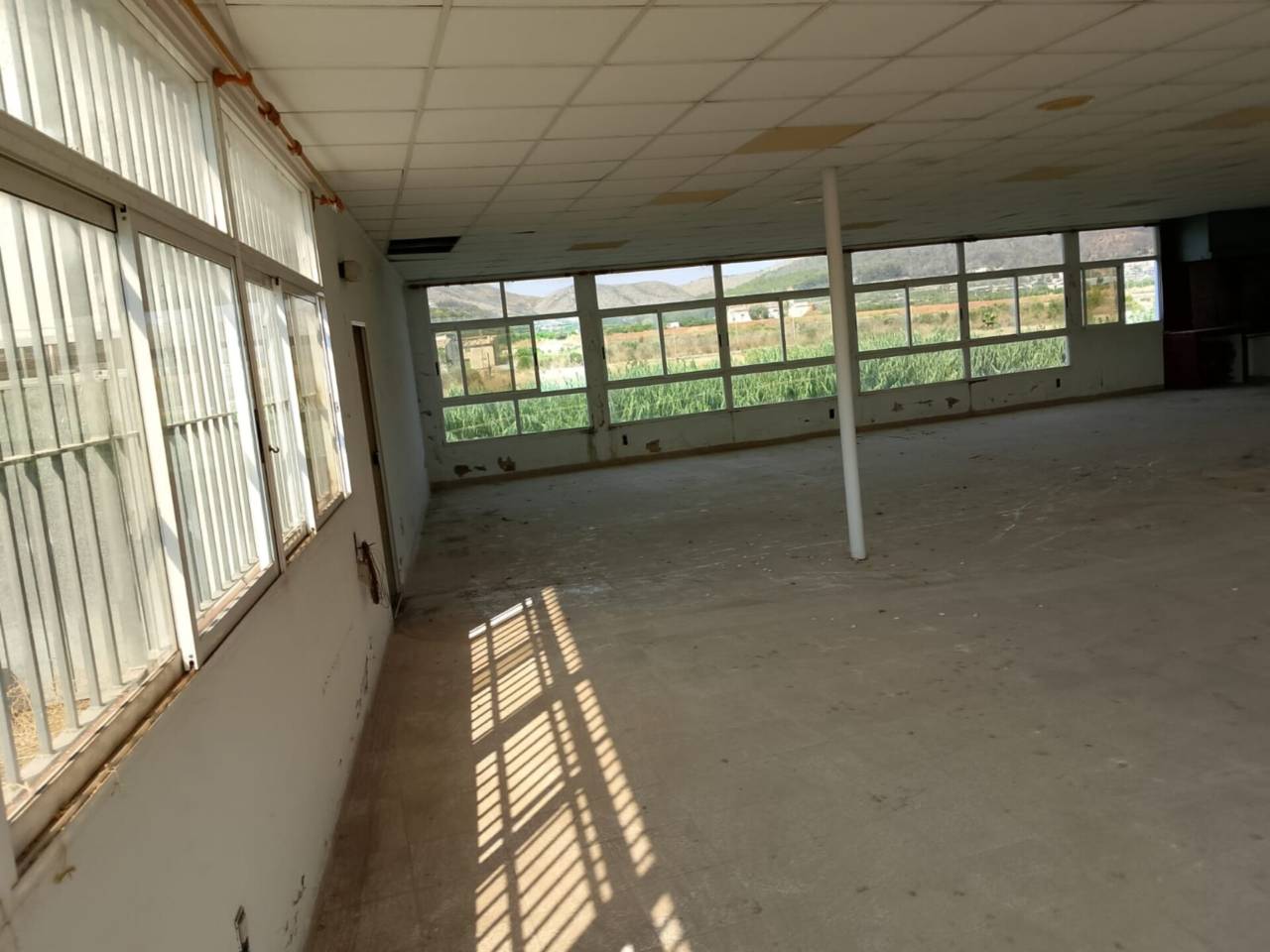 locales-comerciales en vilallonga---villalonga · vilallonga---villalonga 113000.00€