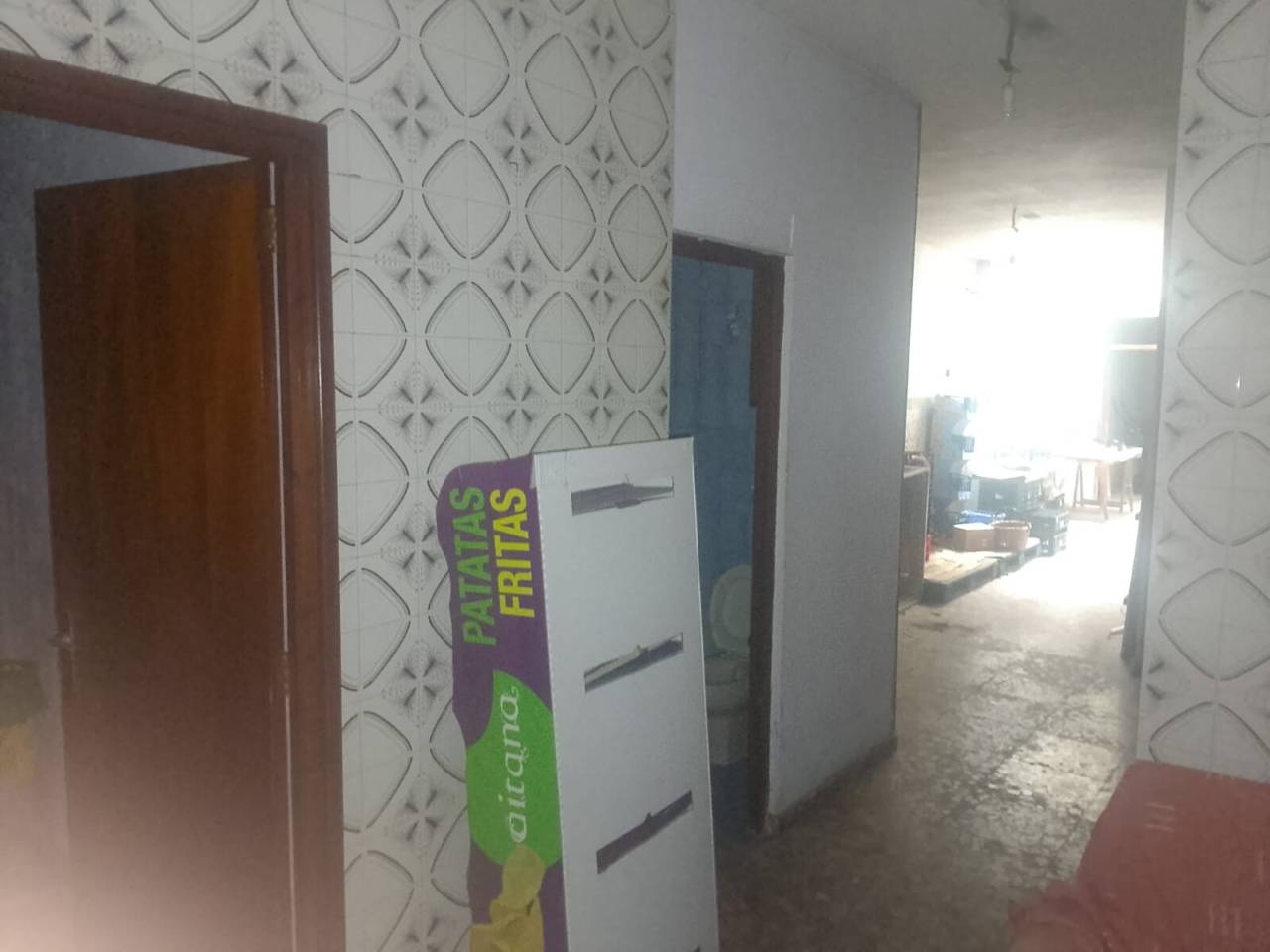 locales-comerciales en oliva · nucli-urba 62000.00€