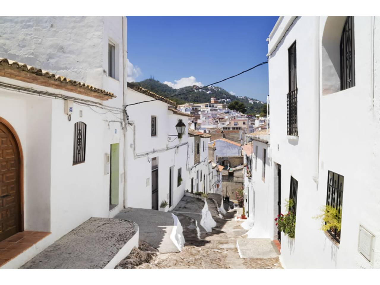 locales-comerciales en oliva · nucli-urba 62000.00€