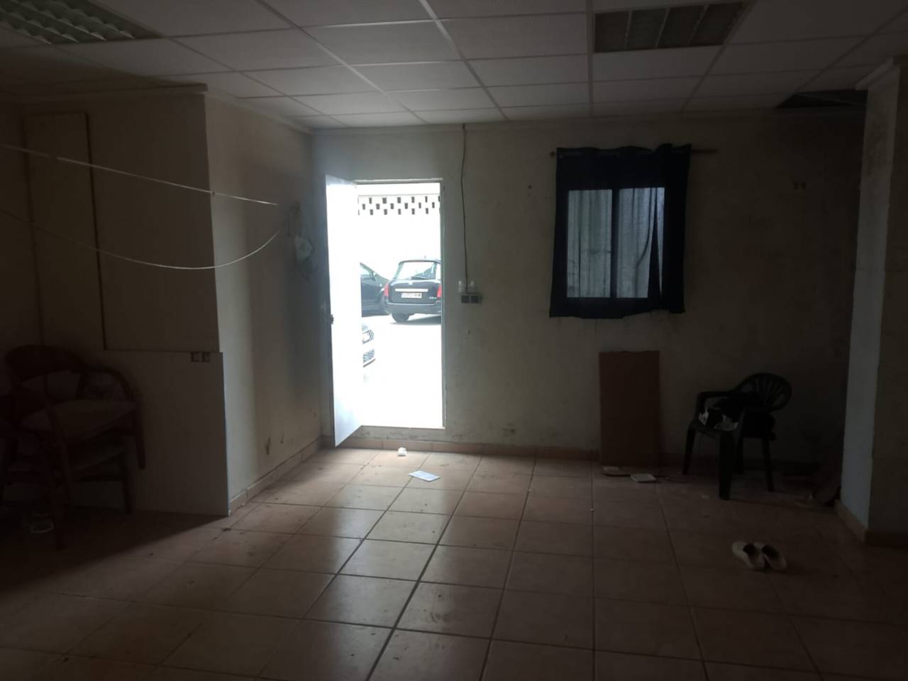 locales-comerciales en oliva · nucli-urba €