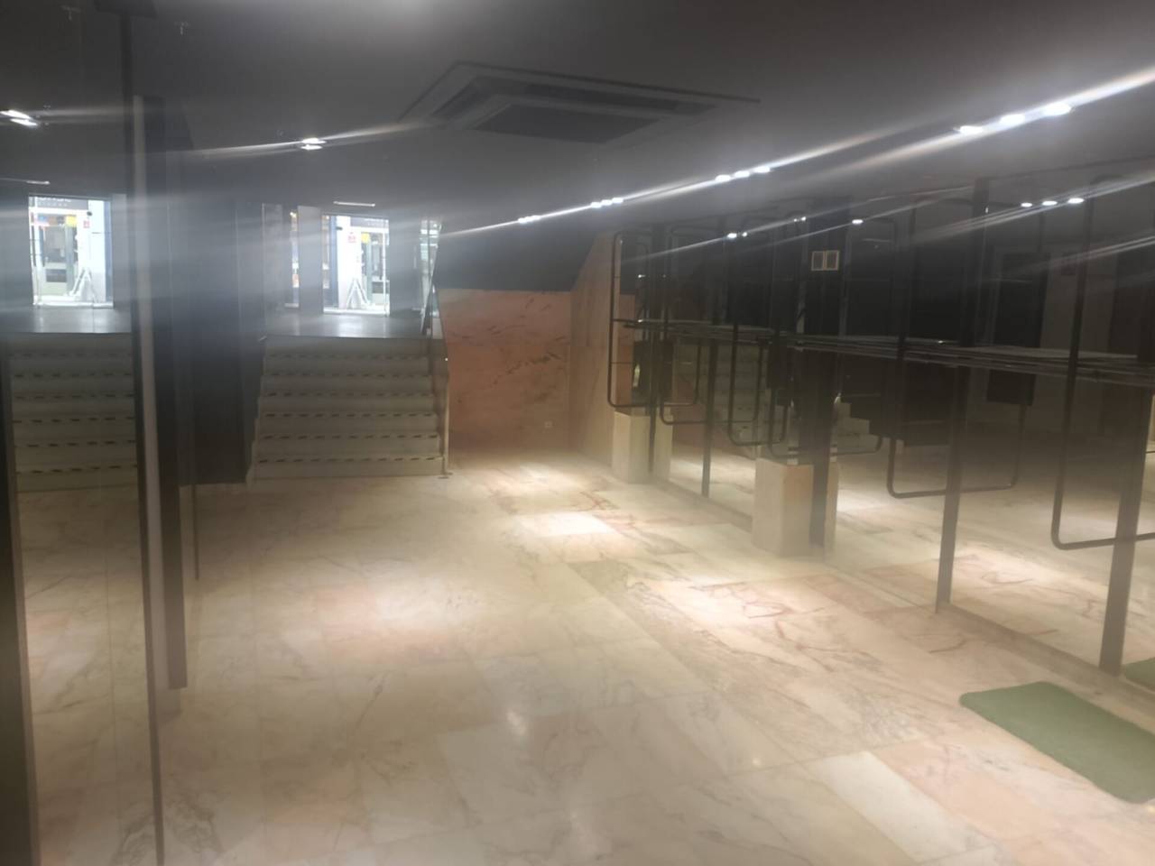 locales-comerciales en gandia · centre-historic €