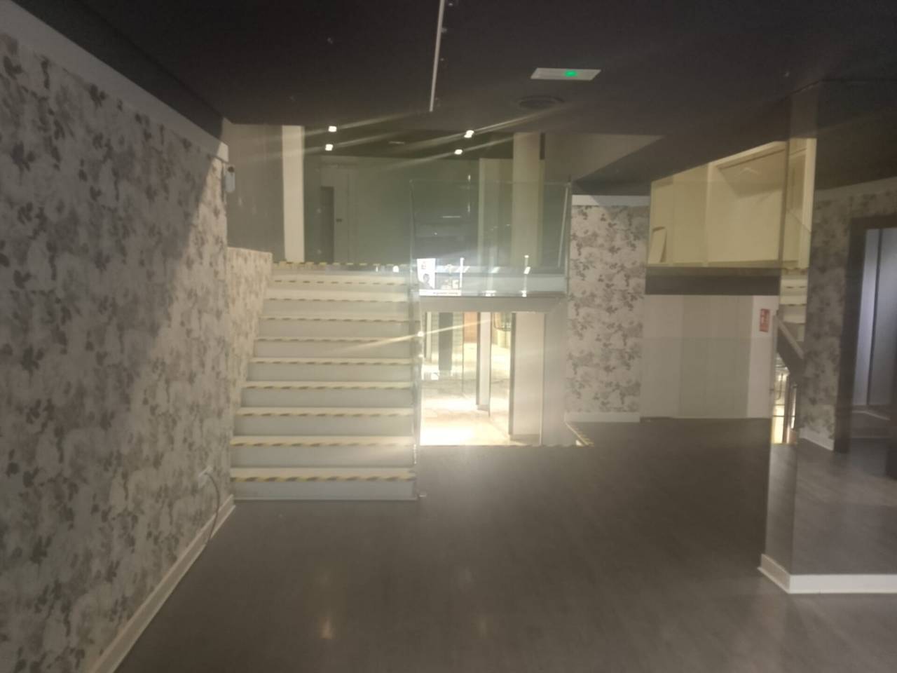 locales-comerciales en gandia · centre-historic €