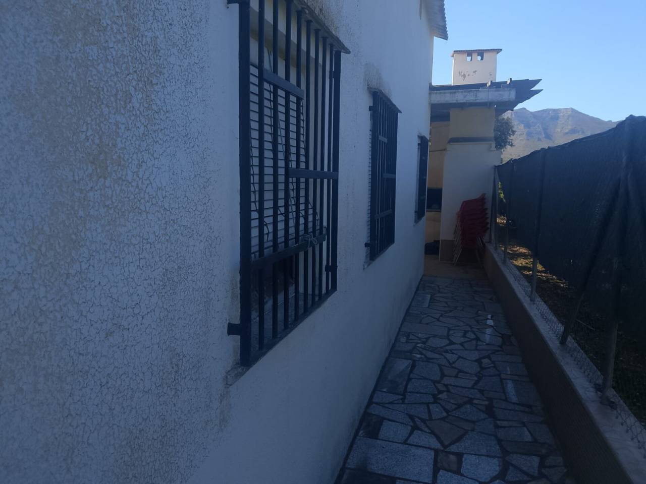 casa-unifamiliar en ador · ador 139500.00€