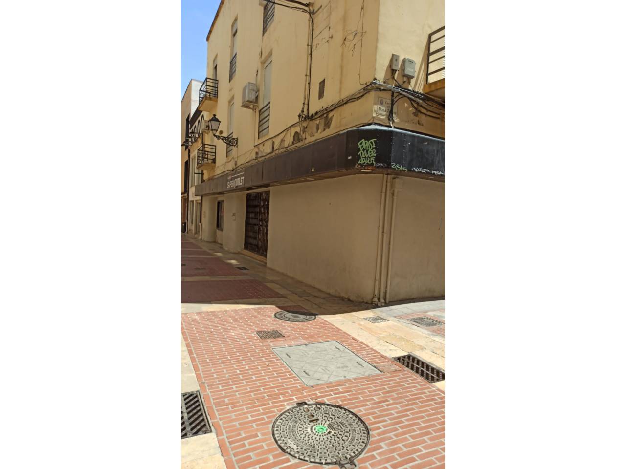 locales-comerciales en gandia · centre-historic €