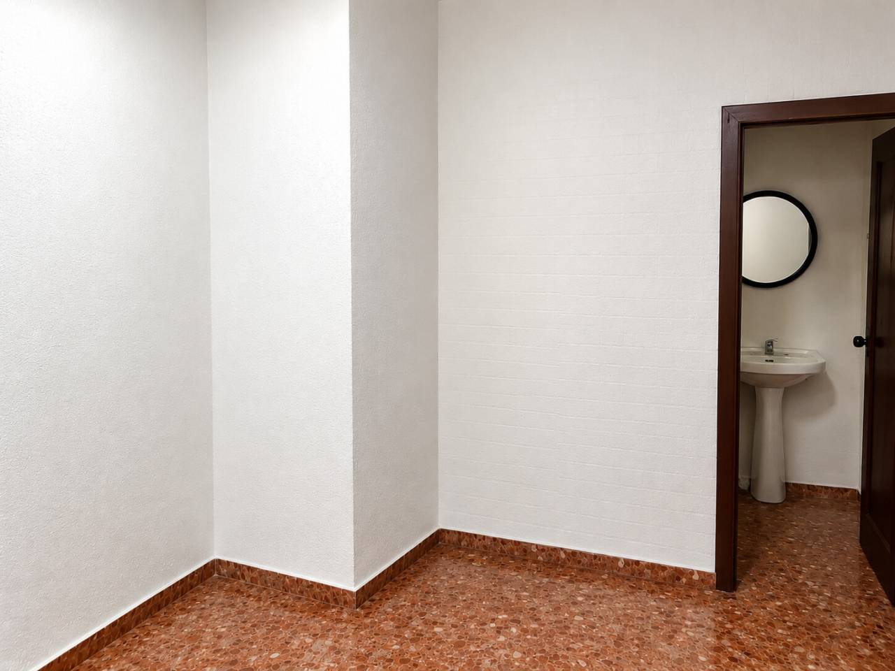locales-comerciales en oliva · nucli-urba 75000.00€
