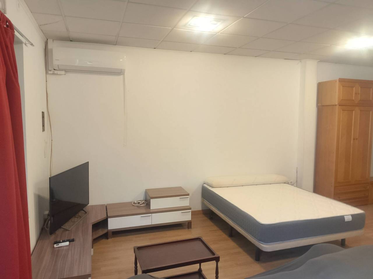 locales-comerciales en oliva · nucli-urba 75000.00€