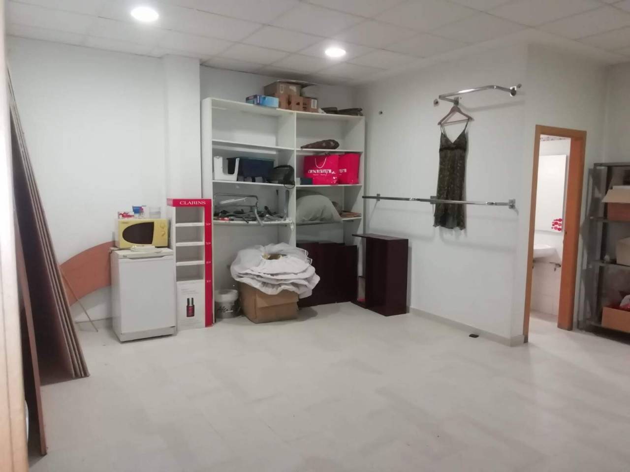locales-comerciales en oliva · nucli-urba 90000.00€