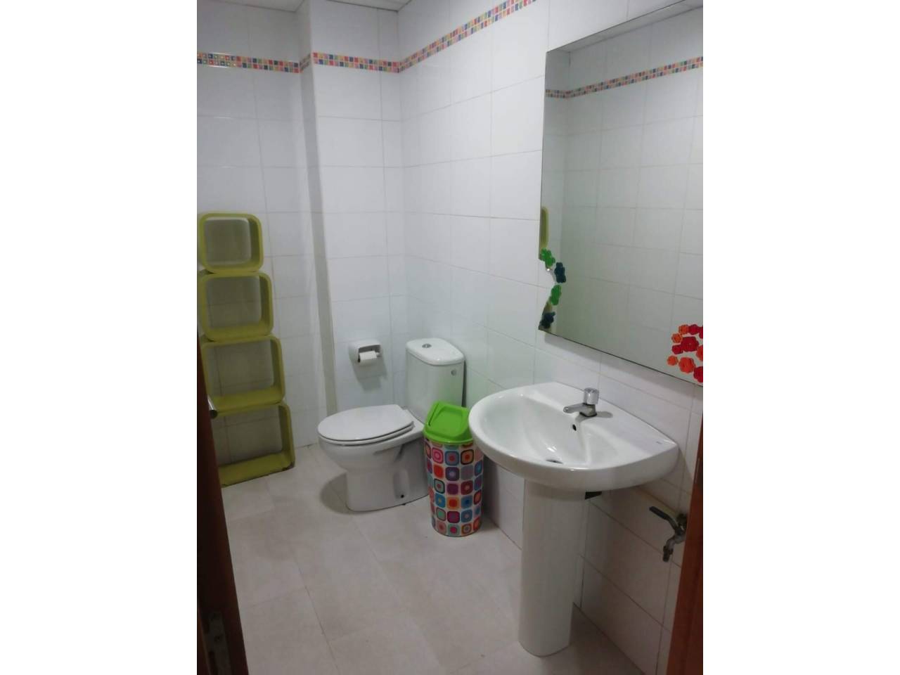 locales-comerciales en oliva · nucli-urba 90000.00€