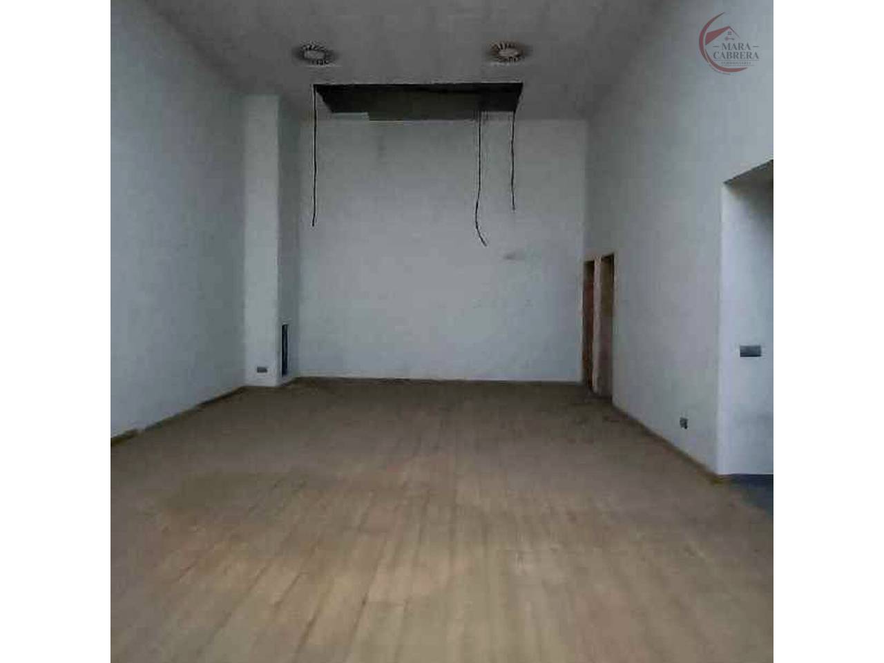 locales-comerciales en oliva · nucli-urba €