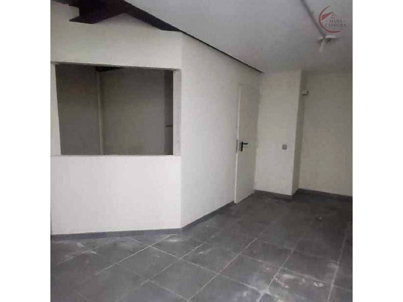locales-comerciales en oliva · nucli-urba €