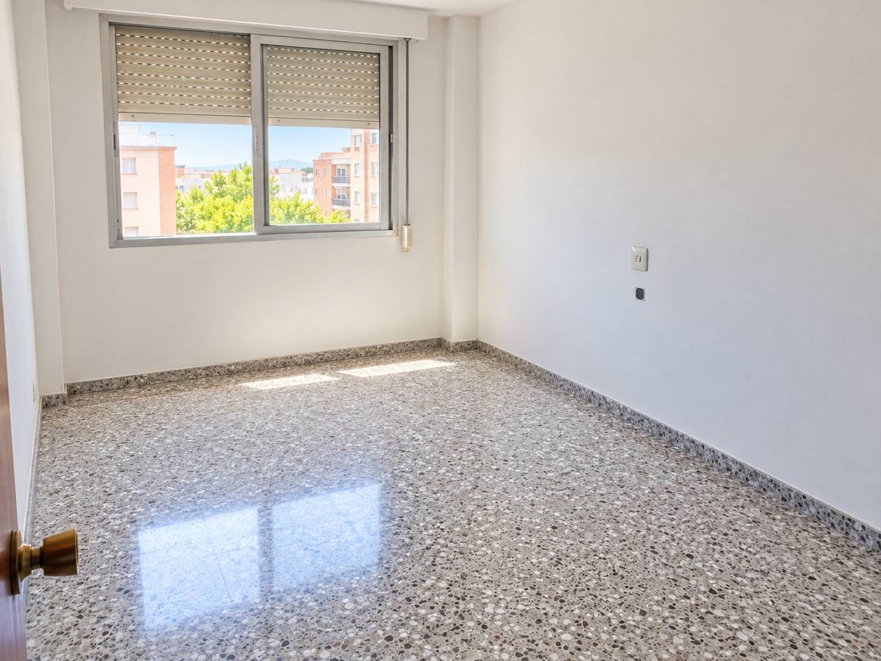 edificio en oliva · nucli-urba 480000.00€