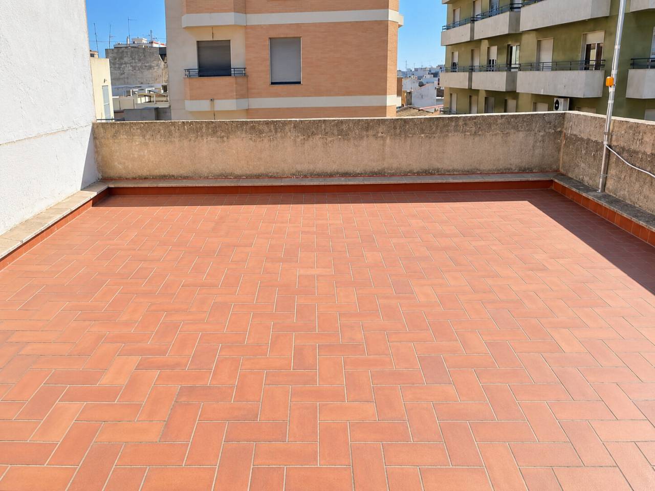 edificio en oliva · nucli-urba 480000.00€