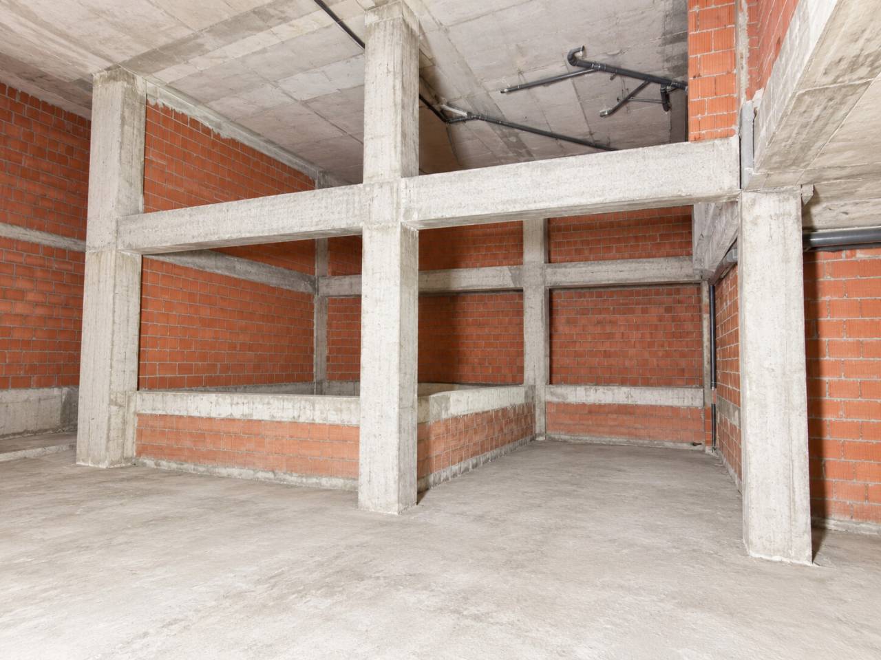 locales-comerciales en oliva · nucli-urba €